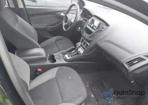 2014 Ford Focus Se z USA, uszkodzony, nr VIN 1FADP3F27EL173999